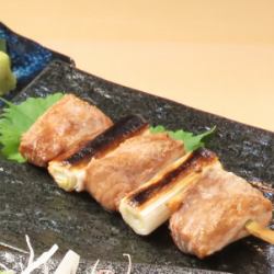 特色菜：蔥花鮪魚串