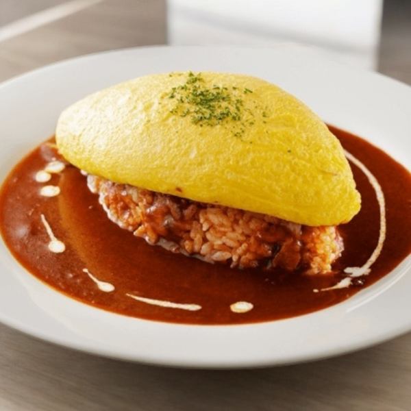 オーナー自慢のオムライス