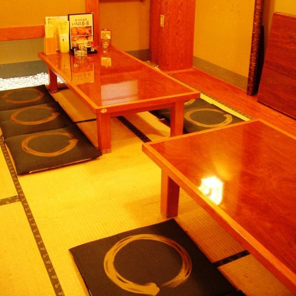 We also have private rooms for small groups.Because it is popular, reservation is safe !!