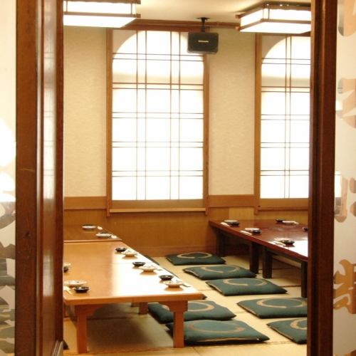 被称为[Hanare]是一个完整的私人房间，最多可容纳24人☆