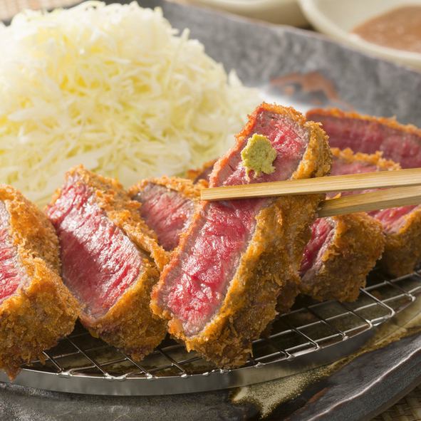 [Recommended] There is a food and drink plan that contains rare beef cutlet ♪
