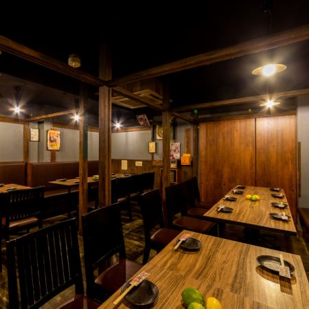 It can accommodate from 30 to 150 people reserved ◎ 5 projectors are placed in the Bar Style store! You can use it for bringing in DVDs and watching sports ♪ The secretary is also safe because there is a microphone ◎