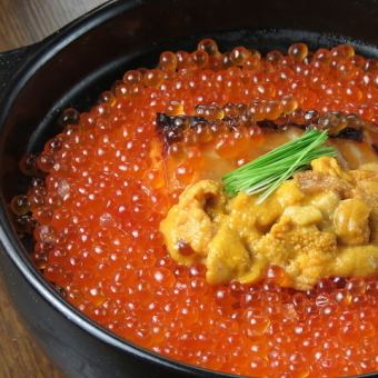 [2H all-you-can-drink] 7 overwhelming dishes including meat and seafood, grilled Japanese beef yukhoe, 5 types of sashimi, sea urchin salmon roe stew, etc. for 8,000 yen