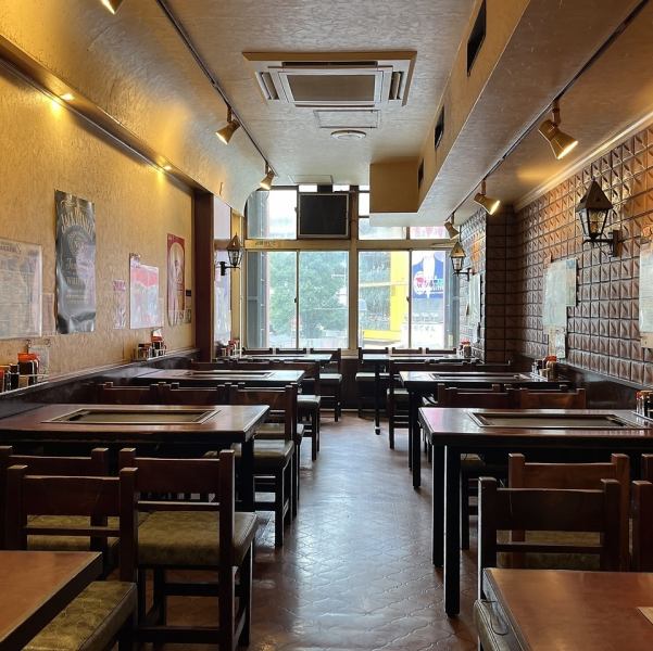 レトロモダンな解放感ある店内♪タイムスリップした気分で創業変わらずの味をお楽しみください♪　【お好み焼き/渋谷/歓送迎会】