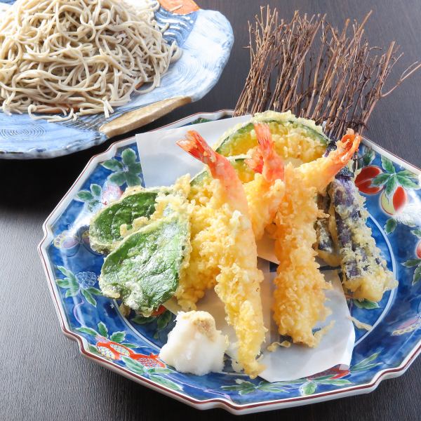 [Authentic soba x tempura] Large plate: 1,950 yen (excluding tax)