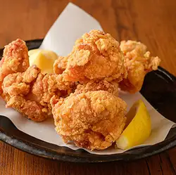 地鶏の唐揚げ