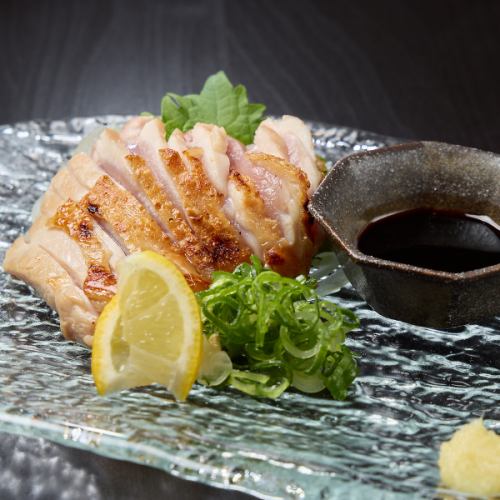 【鳥取県大山産】”極み鶏”極み鶏使用のももたたき/1078円(税込)