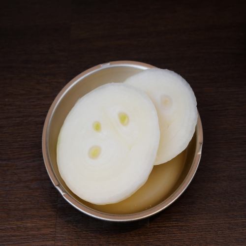 Onion (2 pieces)