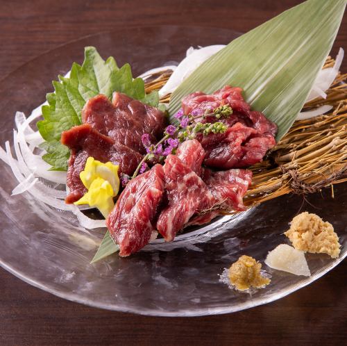 【馬刺し】 「熊本から直送!! 厳選新鮮馬刺し」