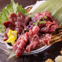 馬刺し