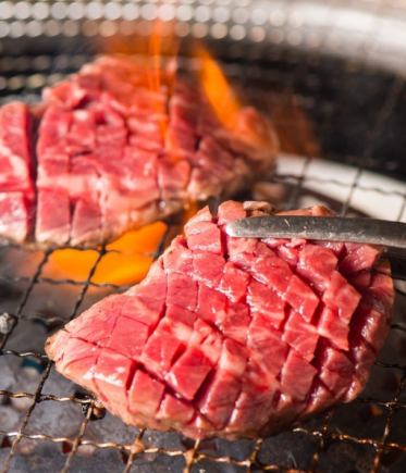 【嬉しいハラミ・カルビ付♪】おまかせ肉盛・ライス90分食べ飲み放題4000円（税込）