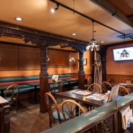 【バルコニー席】15～20名様での貸切OK♪ロールカーテンで仕切れるプライベート空間です。