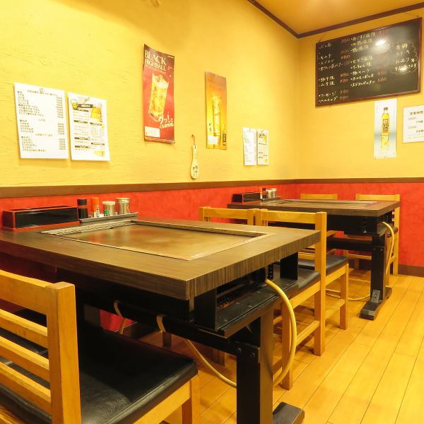 [4 people table × 2 seats] "Able to use up to 2 people-up to 4 people" Family use, of course after school meals and various scenes such as drinking party with good friends You can ♪ A 3-minute walk from Hankyu Sonoda Station and good location だ け Just a few minutes before the last train ... are also welcome!