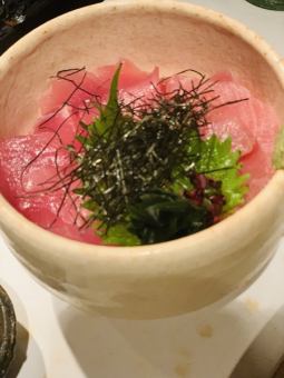 Small tuna bowl / small scallop bowl