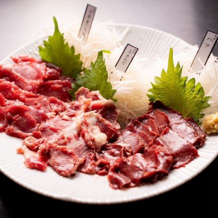 2時間飲み放題付◆マンガ肉、馬刺し盛り合わせ付コース5000円(税込)　※生ビールは含まれません