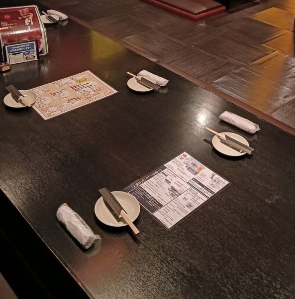 【各種宴会に◎】ゆったり座れる掘りごたつのお席となっております!会社宴会、大人数の宴会にもぴったり◎