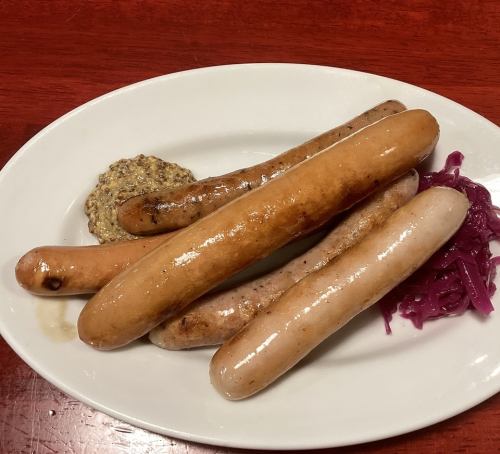 ソーセージ盛り合わせ