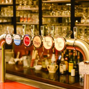 こだわり抜いたビールサーバーから注がれるビールは『最高!!』の一言♪おひとり様も大歓迎です!気軽に楽しむカウンター席!