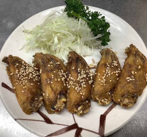 Deep-fried chicken wings <1 serving: 5 pieces>