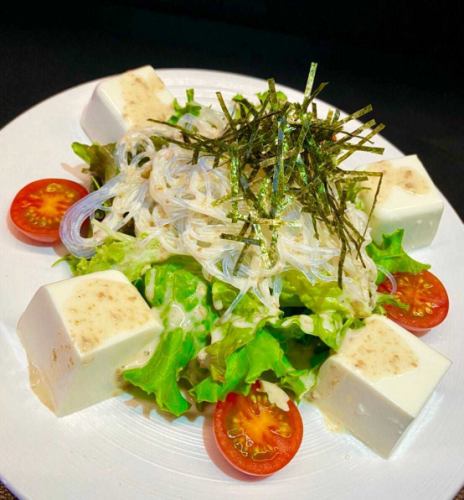 28 Tofu and Vermicelli Salad