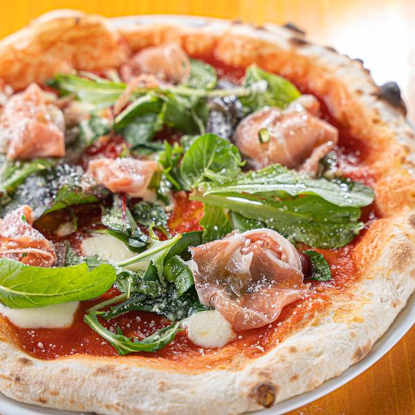 【ROCK VALLEY의 Pizza】본고장 이탈리아에서 수입한 석가마로 굽는 본격 피자