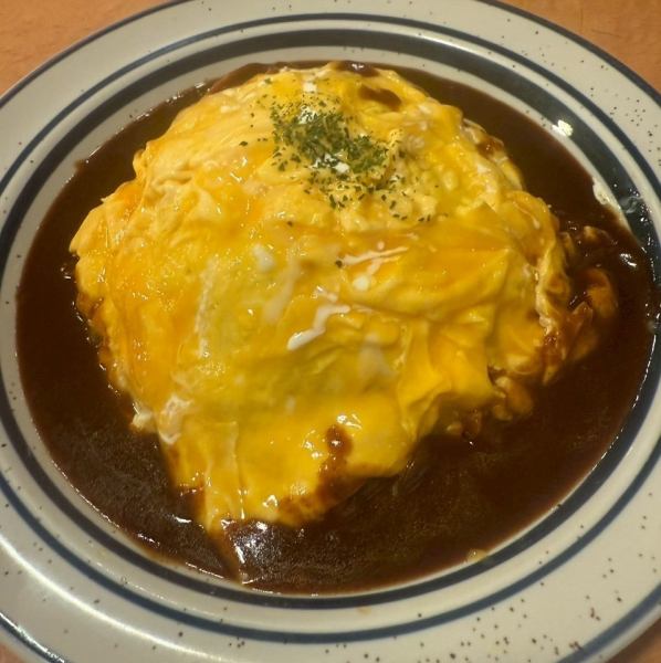 ソースは自家製となってます！『デミオムライス』