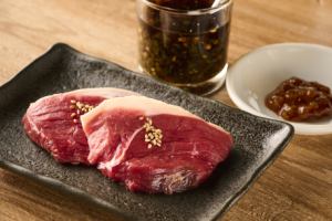 蝦夷鹿もも肉