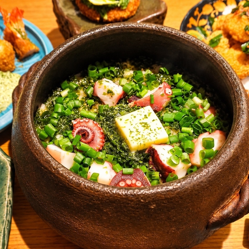 If you get lost at Kyoto Station, this is the place to go.A restaurant that excels in both its food and its atmosphere.