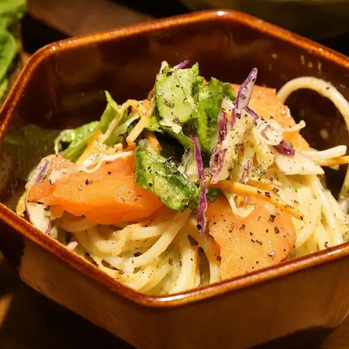 Salmon Basil Pasta Salad