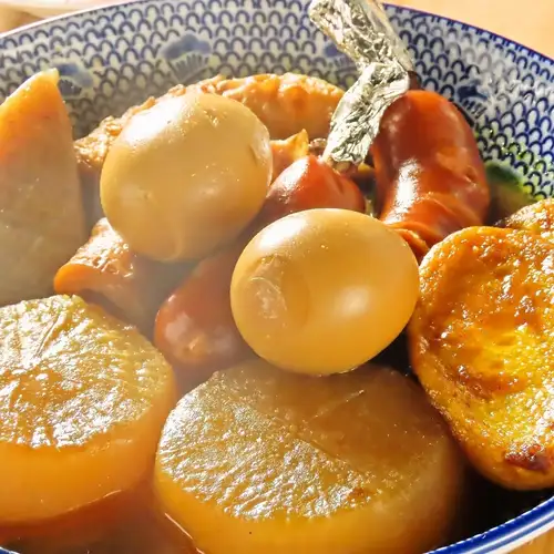 【冬名物★】出汁が効いたおでん
