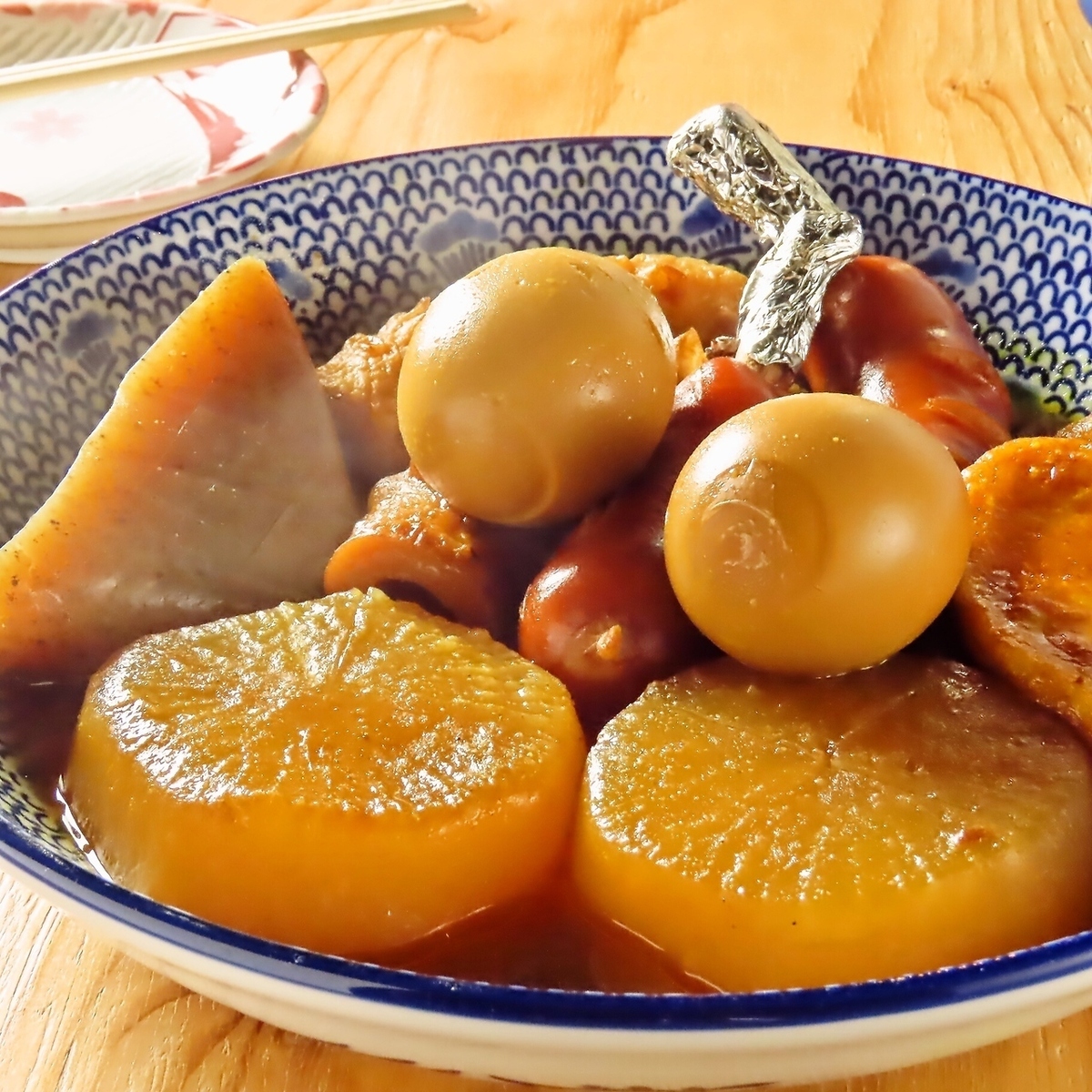 翌朝5時まで営業中!カレーおでんが魅力のおくちゃん!