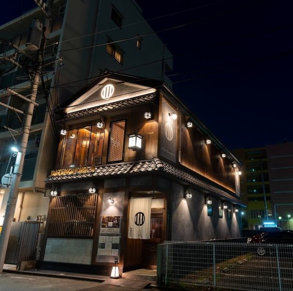 An izakaya in Sendai where you can take a break and say "I'm home".Based on such a concept, the Date no Kura Sendai flagship store will open.The various dishes made with ingredients from Tohoku and Miyagi that are locally produced for local consumption are recommended not only for local residents of Sendai, but also for those who come to Miyagi on a business trip or are traveling.Please enjoy our specialty oden and robatayaki.