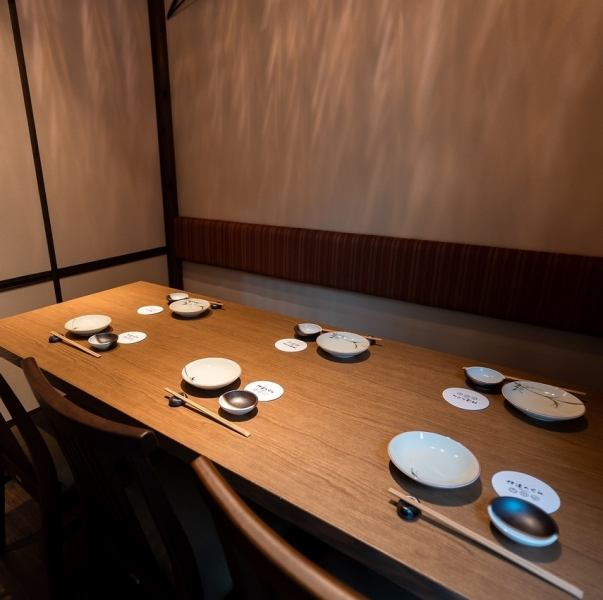 Our restaurant is located close to Sendai Yodobashi, and has counter and table seating with a live music area on the first floor, and all private rooms on the second floor, making it easy to use for a variety of purposes, including with families or during Golden Week!The location is convenient for gathering and dispersing, so it's perfect for banquets, or for a night when you want to treat yourself, so please come and enjoy our food and drinks to have a wonderful time.