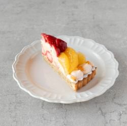 甘夏といちごのタルト