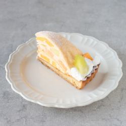 メロンとマンゴーのミルクレープタルト