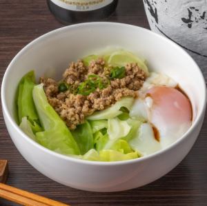 キャベツの肉味噌和え（春・夏）