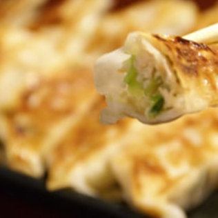 5個烤餃子
