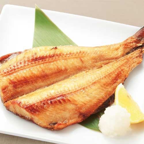 條紋 atka 鯖魚的開口
