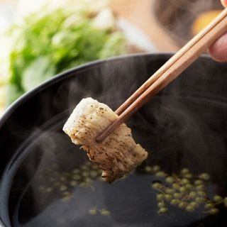 I want to eat once.[Unaemon] The famous eel shabu-shabu.The luxury course is offered from 7,700 yen.