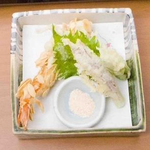 天婦羅盛り合わせ