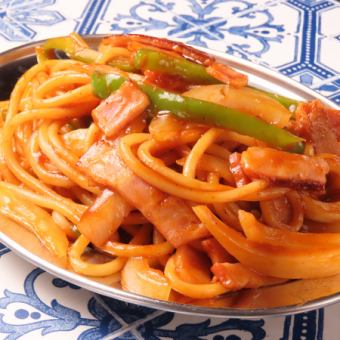 [Takeout set for two] Burger x 2 + fries + nuggets + Neapolitan pasta (all 4 dishes included) ⇒ 4,000 yen (tax included)