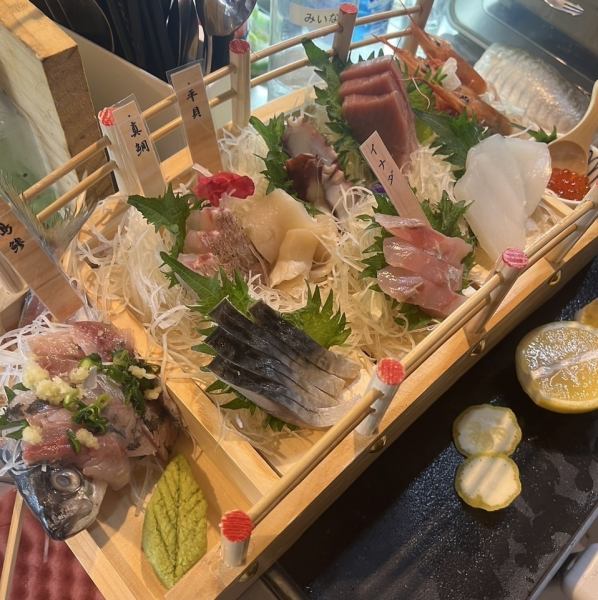 ◆◇刺身10点盛り◇◆豪華絢爛！旬の海の幸を一堂に（1,500円税込)