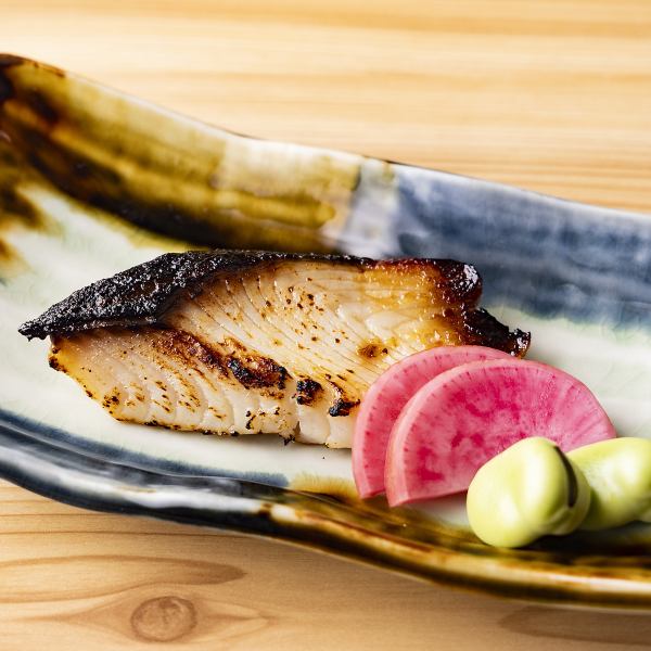 【旬の食材を使用】食べて季節を感じられるお料理を多彩に取り揃え 一品メニュー 400円(税込)～