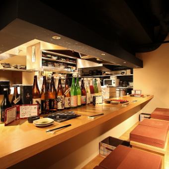 Even one person is OK! Counter seats that you can feel free to use.For a date with a calm atmosphere ◎