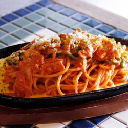 懐かしの鉄板ナポリタンスパゲティ