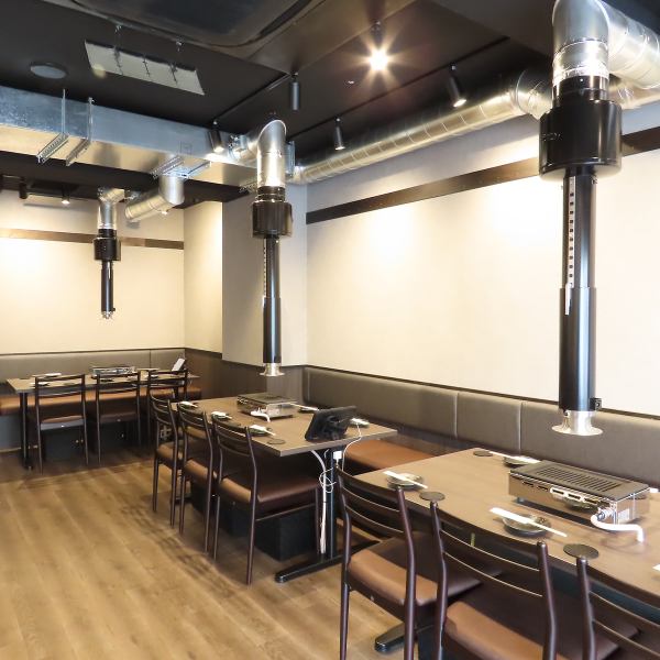 [For banquets♪] Semi-private box seats for 4 people are also available on the 1st floor.Please feel free to stop by with friends on your way home from work! Recommended for a drinking party with a small number of people! Enjoy the calm space and our proud a la carte dishes! Please come to our store!