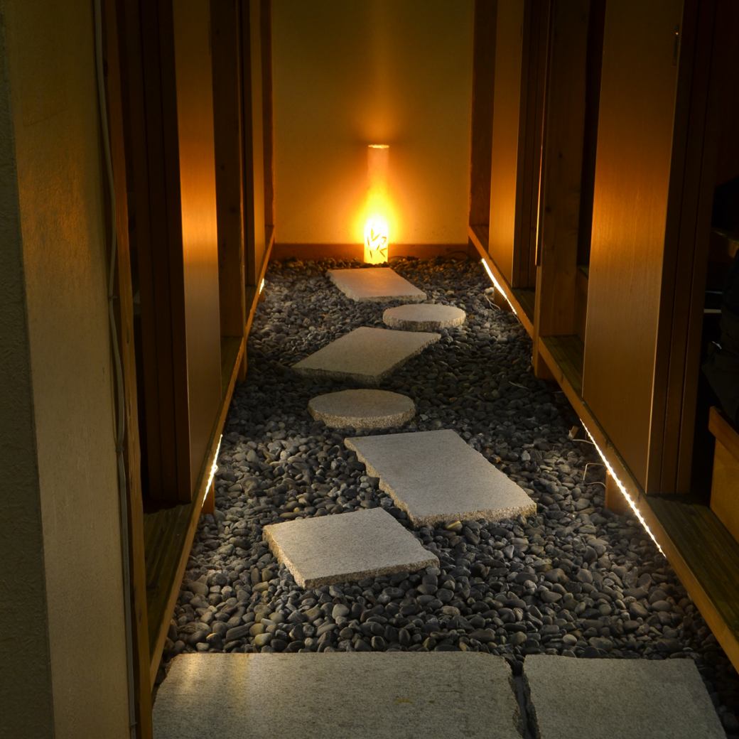 飲み放題付きコース2980円~、宴会最大100名様