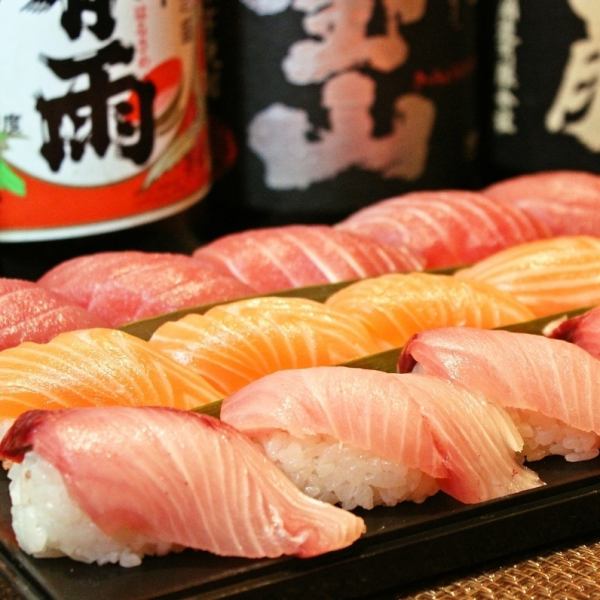 You can enjoy sushi made with fresh ingredients sent directly from the farm! We are also confident in our meat dishes!