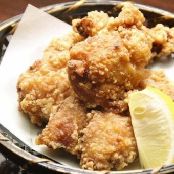 仅限周末和节假日！【3,000日元套餐】2小时无限畅饮+5道菜★炸薯条、今日生牛肉片等◎