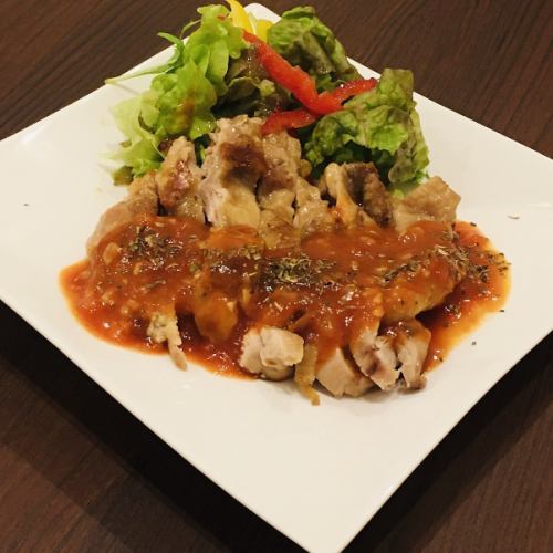 Grilled young chicken (garlic tomato sauce)